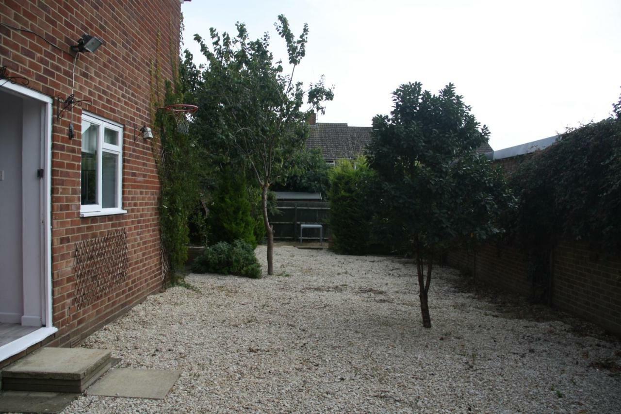 St Anne'S Serviced Accommodation - Bicester Oxfordshire Exterior foto